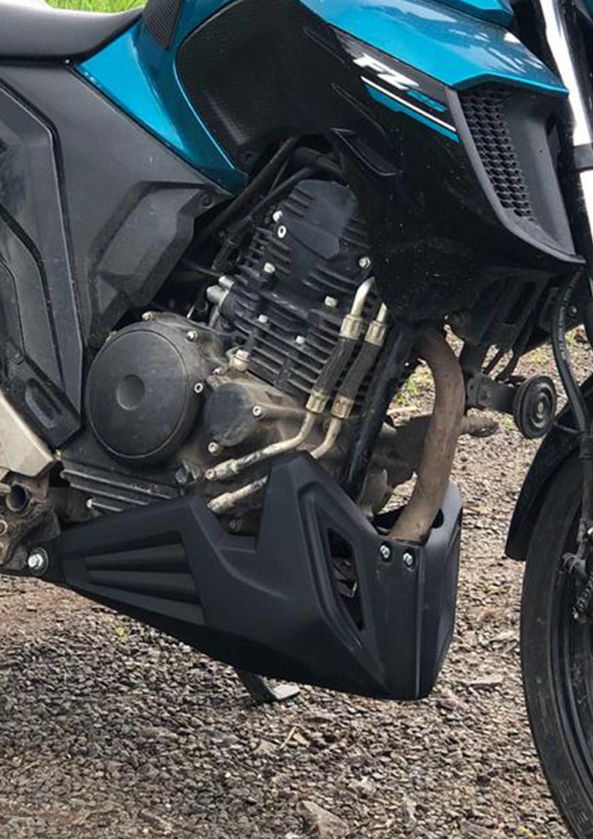 FZ250 | Belly - Autologue Design
